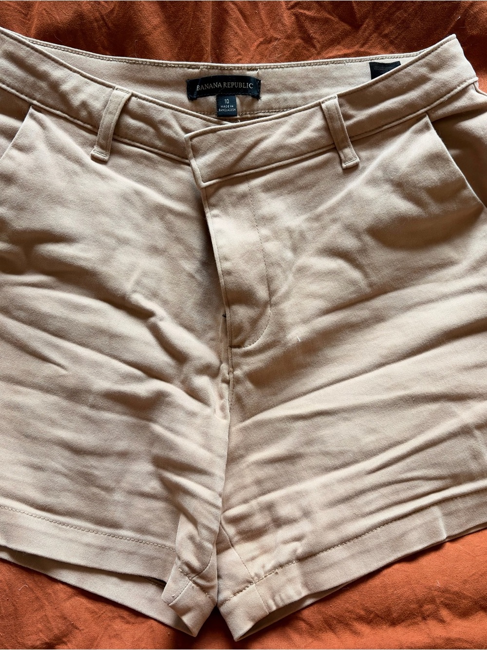 Banana Republic Women's Tan Low-Rise Tailored Shorts